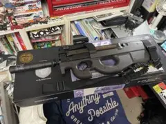 P90 電動ガン サプレッサー スコープ付き （無料ギフト付き） - メルカリ