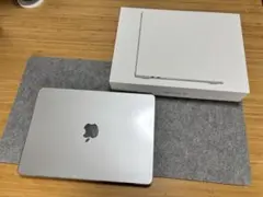 ほぼ未使用品 Apple MacBook Air M4 シルバー USキーボード