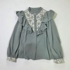 TONAL フリルブラウスのサムネイル