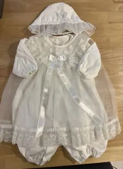 ホワイトベビードレスと帽子セット