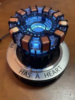アイアンマン　アークリアクター 浮く