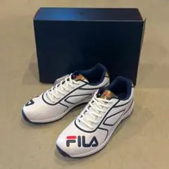 海外限定 FILA フィラ ポイント スパイク 26 5cm 白×赤 野球 - メルカリ