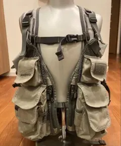 レア Patagonia ライフジャケット フィッシングベスト グレー M 美品 patagonia ライフジャケット ベスト M 廃番希少品 - メルカリ