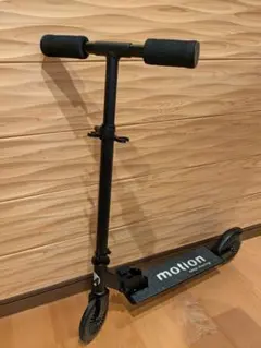 １日使用　キックスクーター キックボード　ブラック キッズ トイザらス