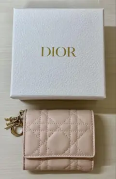 2026年最新】dior ロータスウォレット ladyの人気アイテム - メルカリ