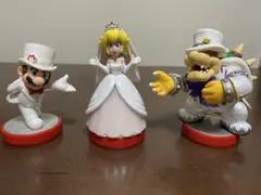 amiibo トリプルウェディングセット　マリオ　ピーチ　クッパのサムネイル