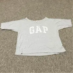 GAPTシャツ