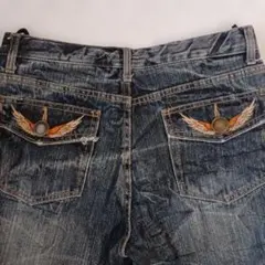 Item thumbnail for item 19468338-3408-4ab7-8115-f3e8cbc447f8