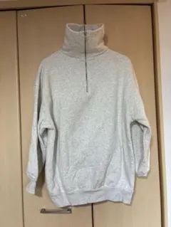 グレー ハイネック トレーナー Fサイズ