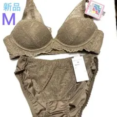 Item thumbnail for item 7b452d28-734f-4f3d-a27a-0607ac8a2b73