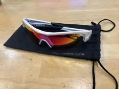 【わたさん専用】YONEX スポーツサングラス ホワイト/レインボー YONEX スポーツサングラス ホワイト/レインボー - メルカリ
