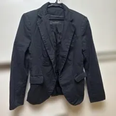 ZARA BASICシンプル美シルエット ブラックテーラードジャケット Sサイズのサムネイル