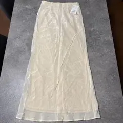 Ungrid フィットサテンスカート Mサイズ アイボリー【タグ付き】