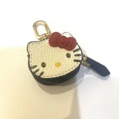 ミニコインケース キーホルダー バッグチャーム エアタグ入　キティ　AirTag