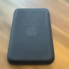 Apple ファインウーブンウォレット ブラック