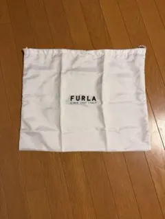 FURLA 布製収納袋 ホワイト