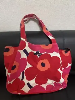 marimekko 花柄トートバッグ