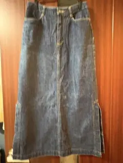 デニムロングスカート サイドスリット付き