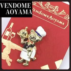 ヴァンドーム青山　ピンバッジ　ブローチ　ウェイトレス　くまさん　熊