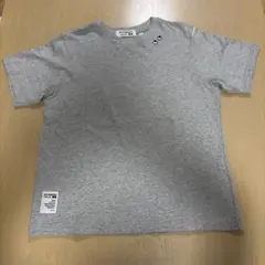 極美品☆ANYA HINDMARCH ユニクロ 半袖Tシャツ グレー Sのサムネイル
