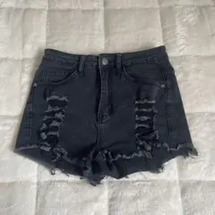 ダメージデニムショートパンツ