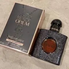 超美品 Yves Saint Laurent Black Opium 30ml