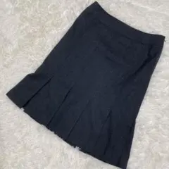 美品　BURBERRY　フレアスカート　ダークグレー　ノバチェック