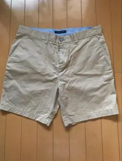 TOMMY HILFIGER ベージュショートパンツ 33