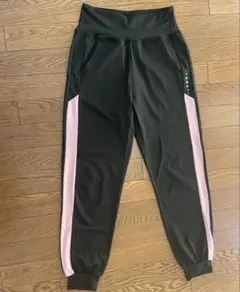 フィットネスパンツ　サイドピンクライン　S