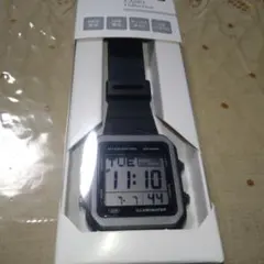 超人気　新品未使用　CASIO　W-221H-1AJFのサムネイル