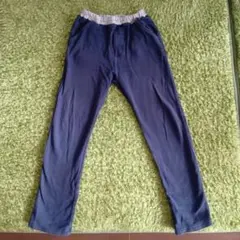 ☆ベルメゾン　ネイビー ロングパンツ　140 ☆