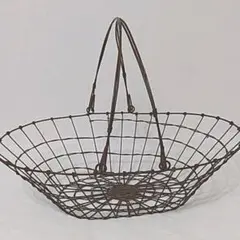 アンティーク　ワイヤーバスケット　カゴ　ブラウン