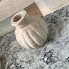 マーブル模様のフレア型花瓶　 ジェスモナイト