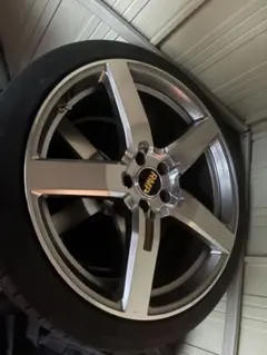RMP20インチ ホイール タイヤセット　114.3のサムネイル