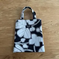 ミニぺたんこバッグ　ハンドメイド