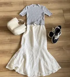 美品⭐︎セット売り　snidelトップスとGRL総レースマーメイドスカート