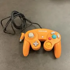 ゲームキューブ　コントローラーオレンジ　動作未確認
