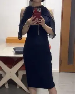 ネイビー フリルドレス タイトフィット
