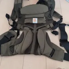 Ergobaby 抱っこ紐 オリーブカラーのサムネイル