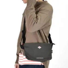 公式QR付DANTON MONTSOURIS ショルダーバッグ 濃いグリーン