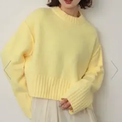 センスオブプレイス　ニット　セーター　黄色　長袖　クルーネック