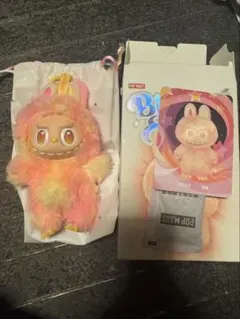 POPMART ラブブ　エナジー　LOYALTY