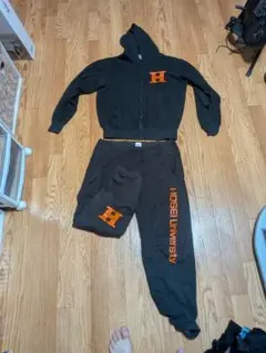 法政大学　HOSEI UNIVERSITY パーカー　パンツ　セット