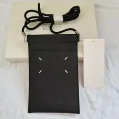 ぽん様専用ページ メゾンマルジェラ スマートフォンポーチ