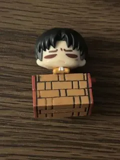 進撃の巨人 イヤホンジャックフィギュア　マスコット リヴァイ