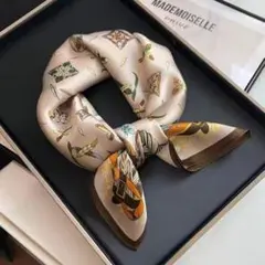 ANA様專用装飾なパターンのシルク風スカーフ サイズ；70cmx 70cm 2点