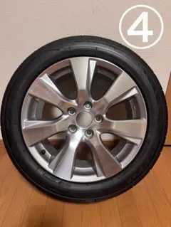 17インチ アルミホイール タイヤ付き 5穴のサムネイル