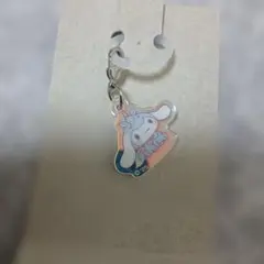 サンリオキャラクターズ　アクリルチャーム　クリーム　ｉｎ　スナック　シナモロール