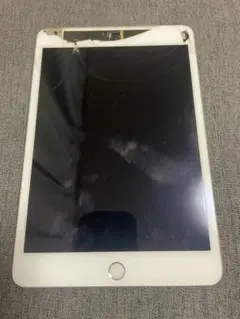 Apple iPad (モデルA1599) ゴールド 本体　ジャンク品