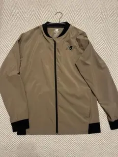 ニューバランス　ブルゾン　ウーブン　ジャケット